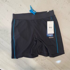 Pocketed Reebok athletic NEW